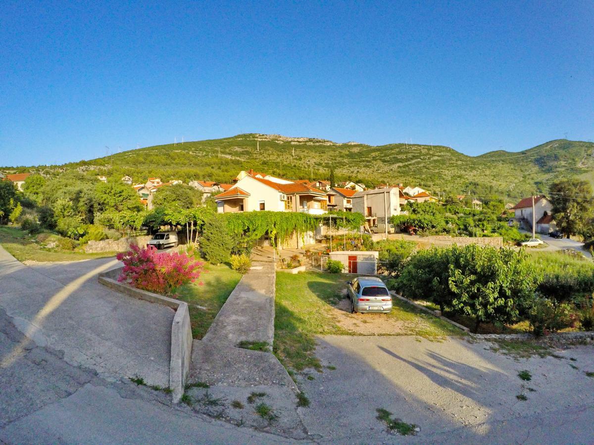Apartman Spirto Trebinje Esterno foto